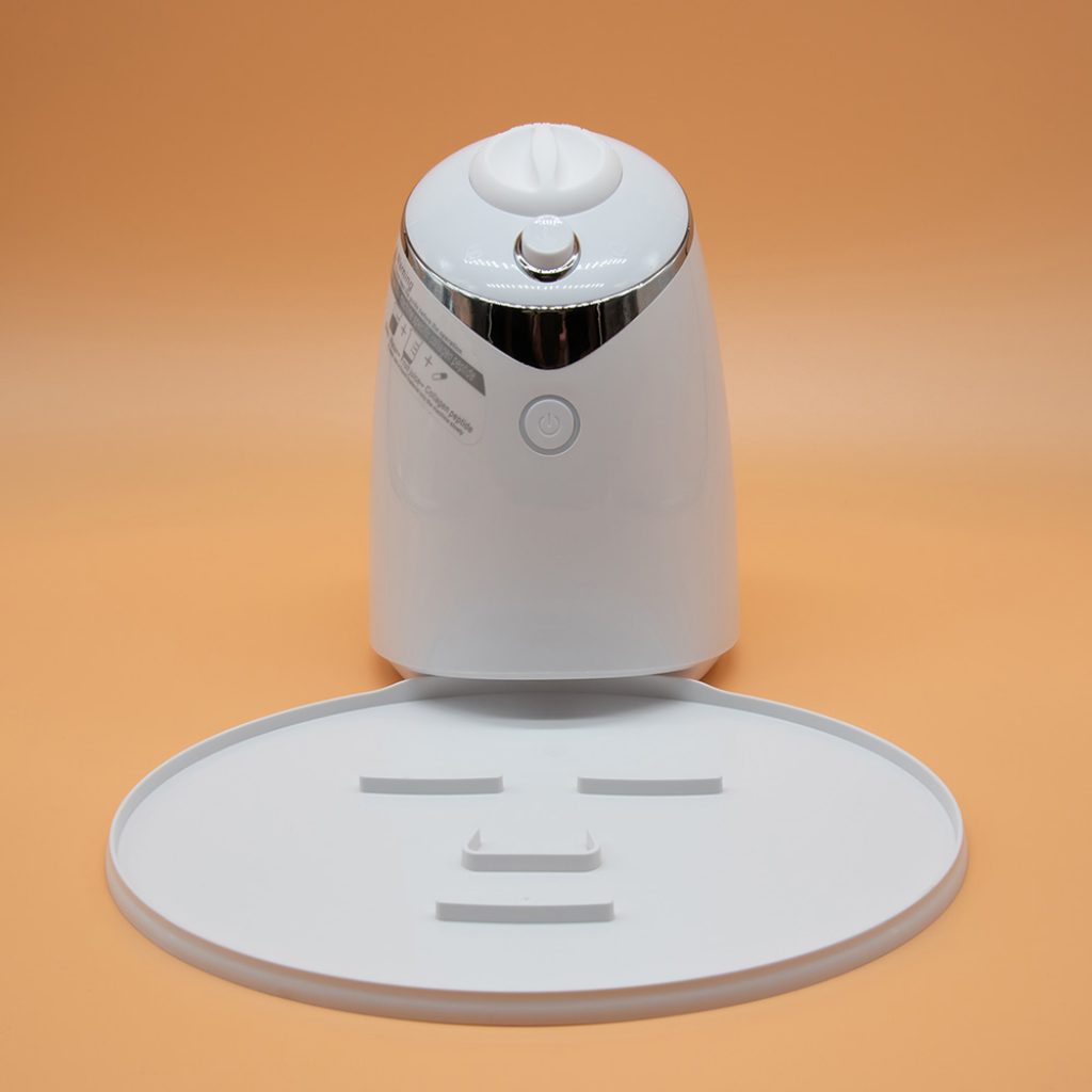 Grazie a Divina Fruit Mask potrai mettere insieme gli ingredienti naturali che preferisci e prenderti cura della pelle con la maschera più adatta al Tuo viso, preparandola direttamente a casa Tua. Grazie a Divina Fruit Mask puoi ottenere una maschera viso naturale in 5 minuti e dopo l'utilizzo, sarà sufficiente impostare la modalità risciacquo per eliminare tutti i residui all'interno e riporla completamente pulita e igienizzata.

&nbsp;